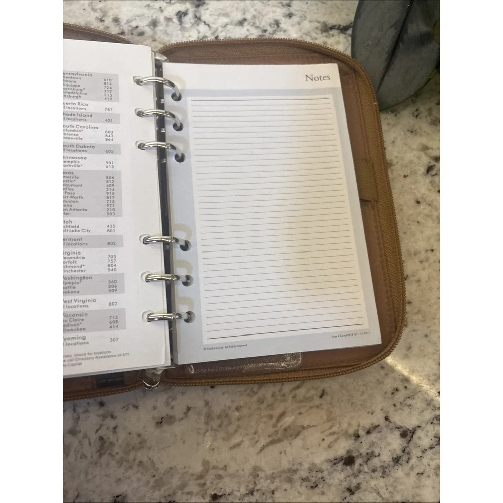 Franklin Covey? Compact Brown Leather Planner Organizer Wallet Binder READ